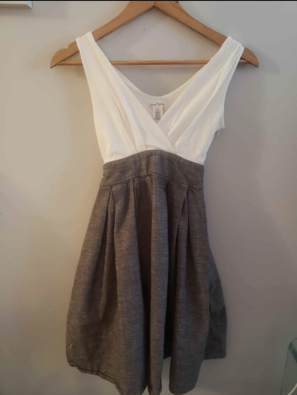 Derek Heart White and Gray V-Neck Fit-and-Flare Midi Dress